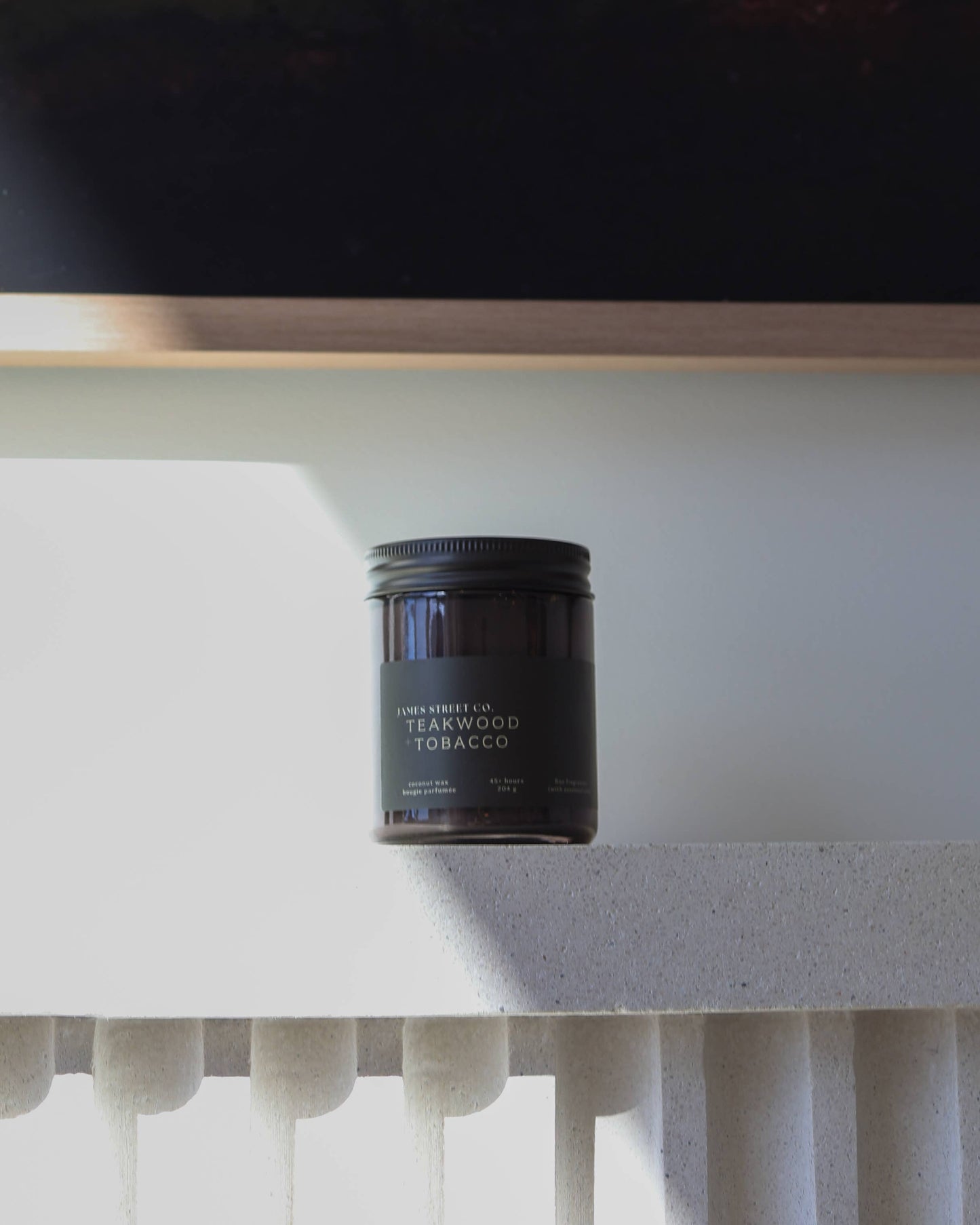 Teakwood + Tobacco 8oz Candle