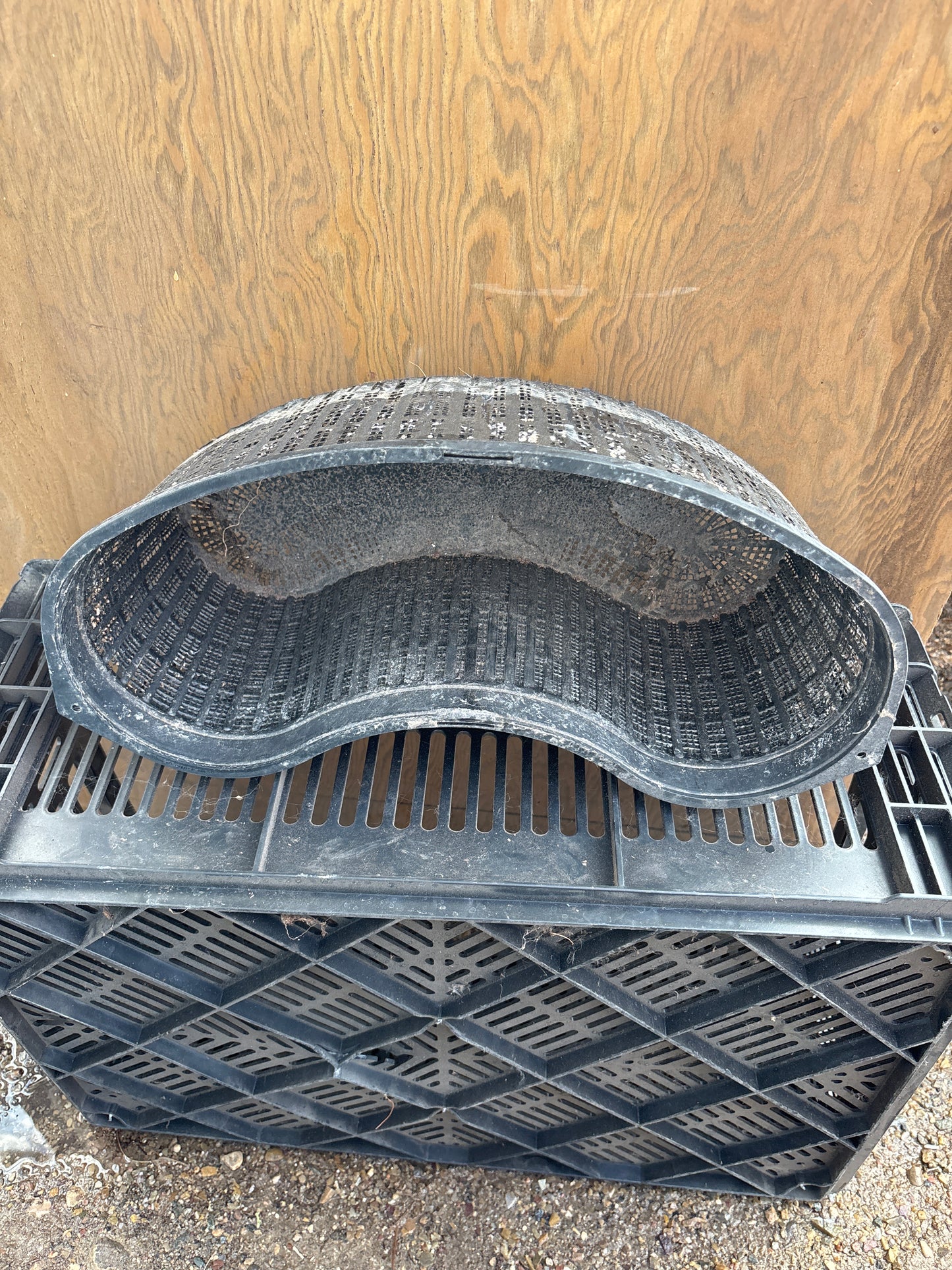 Plastic pond plant basket