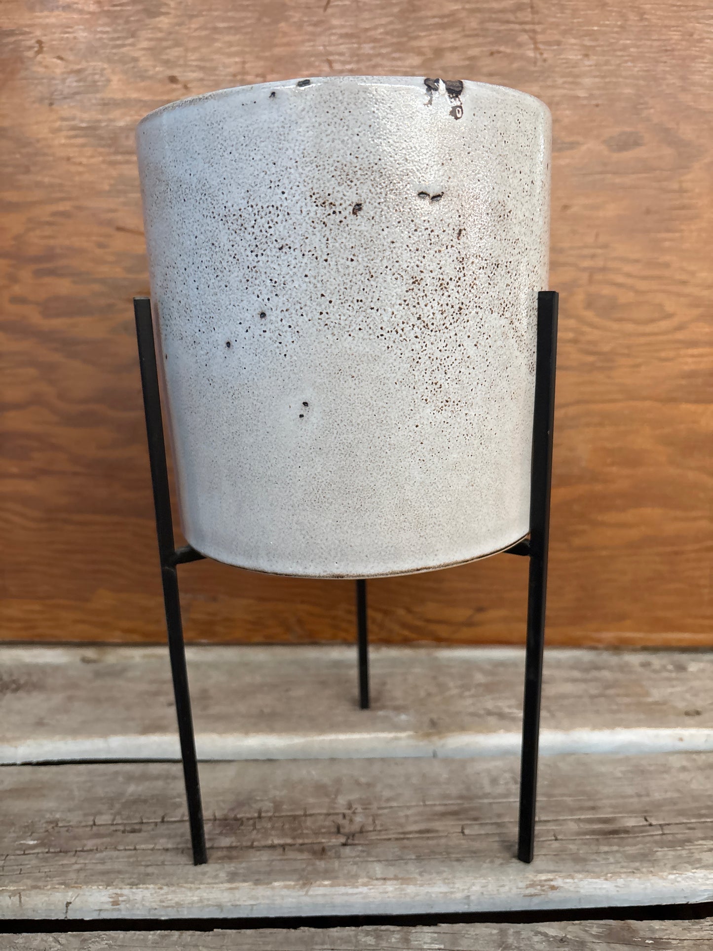 White Speckled Pot
