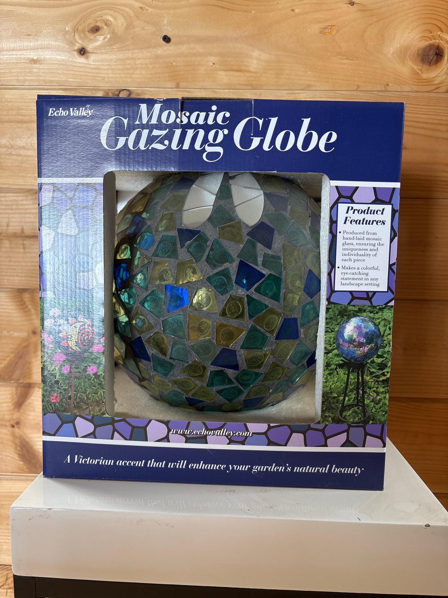Mosaic, gazing globe