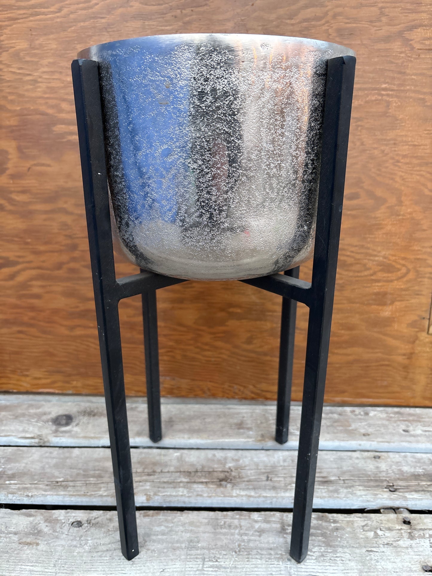 Silver pot with stand