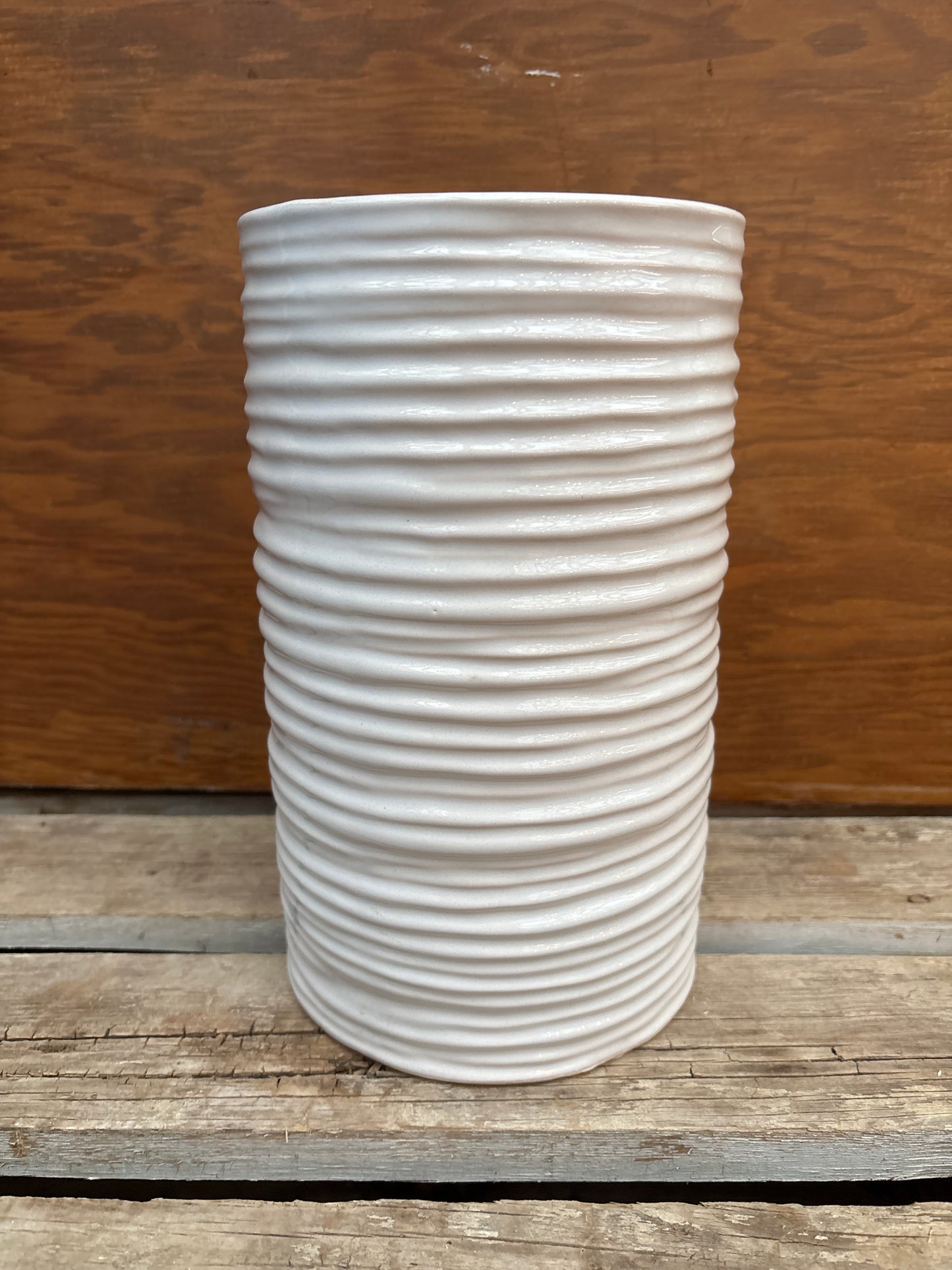 Ripple White Ceramic Cylinder Vase (Tall)