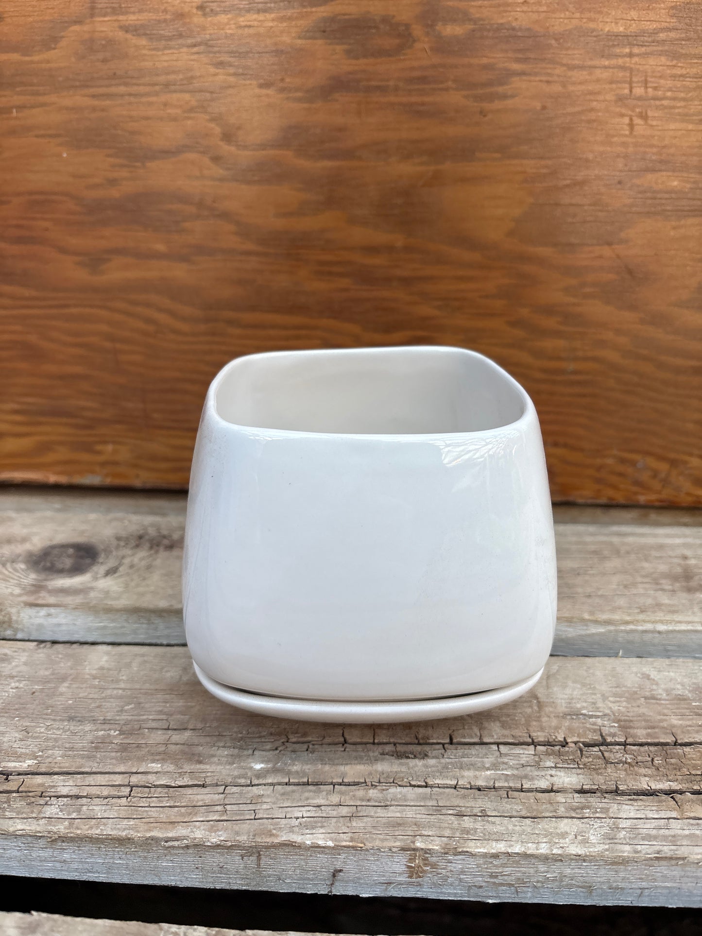 Mod Cube White Ceramic Drop Pot