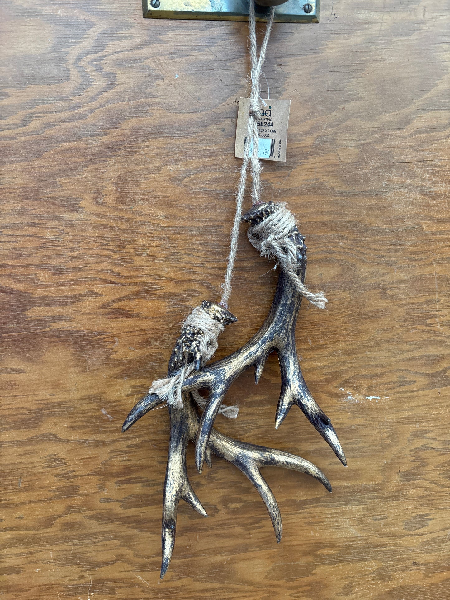 15” Hanging Gold Antlers