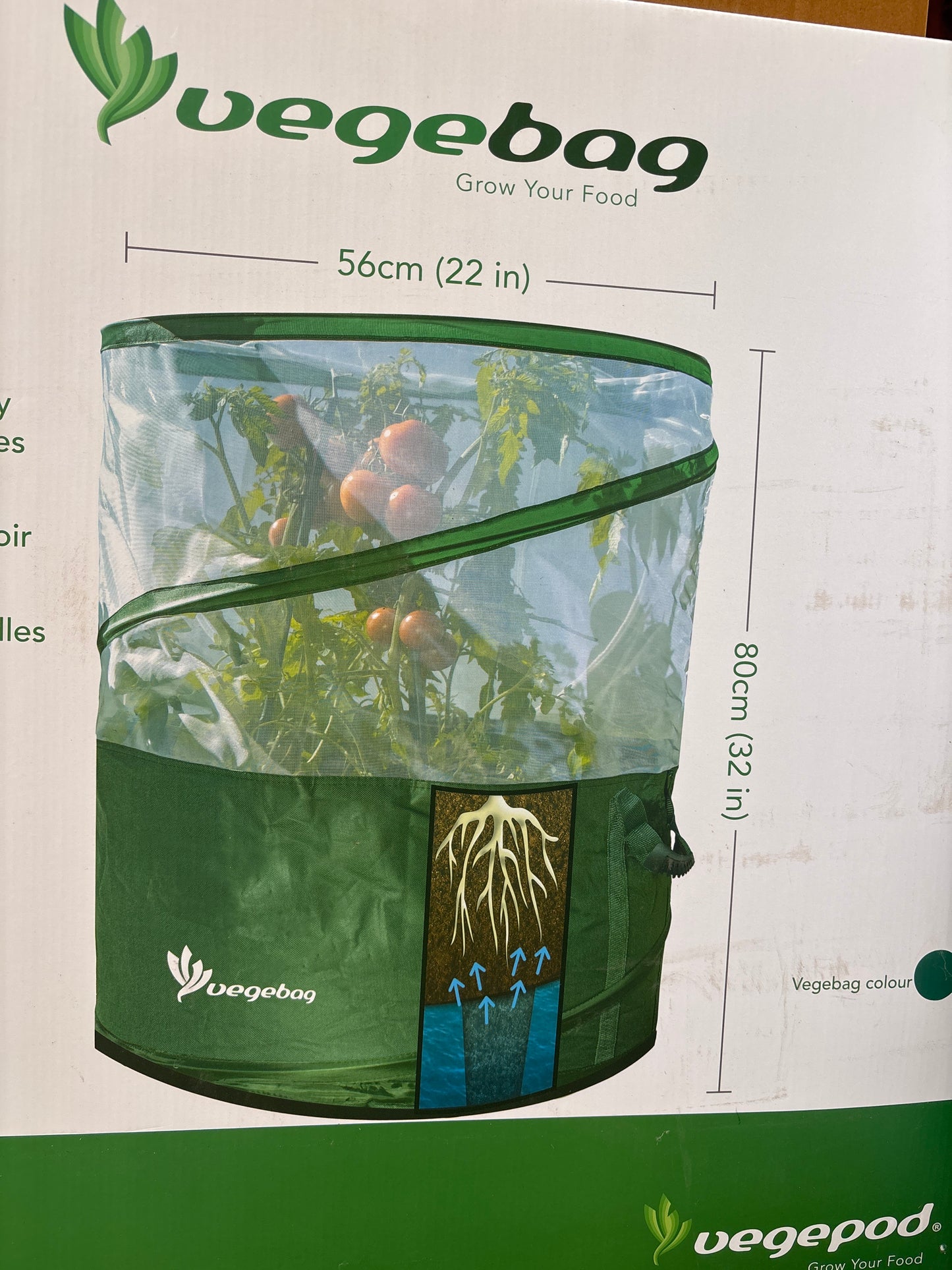 Pop-up self watering grow bag