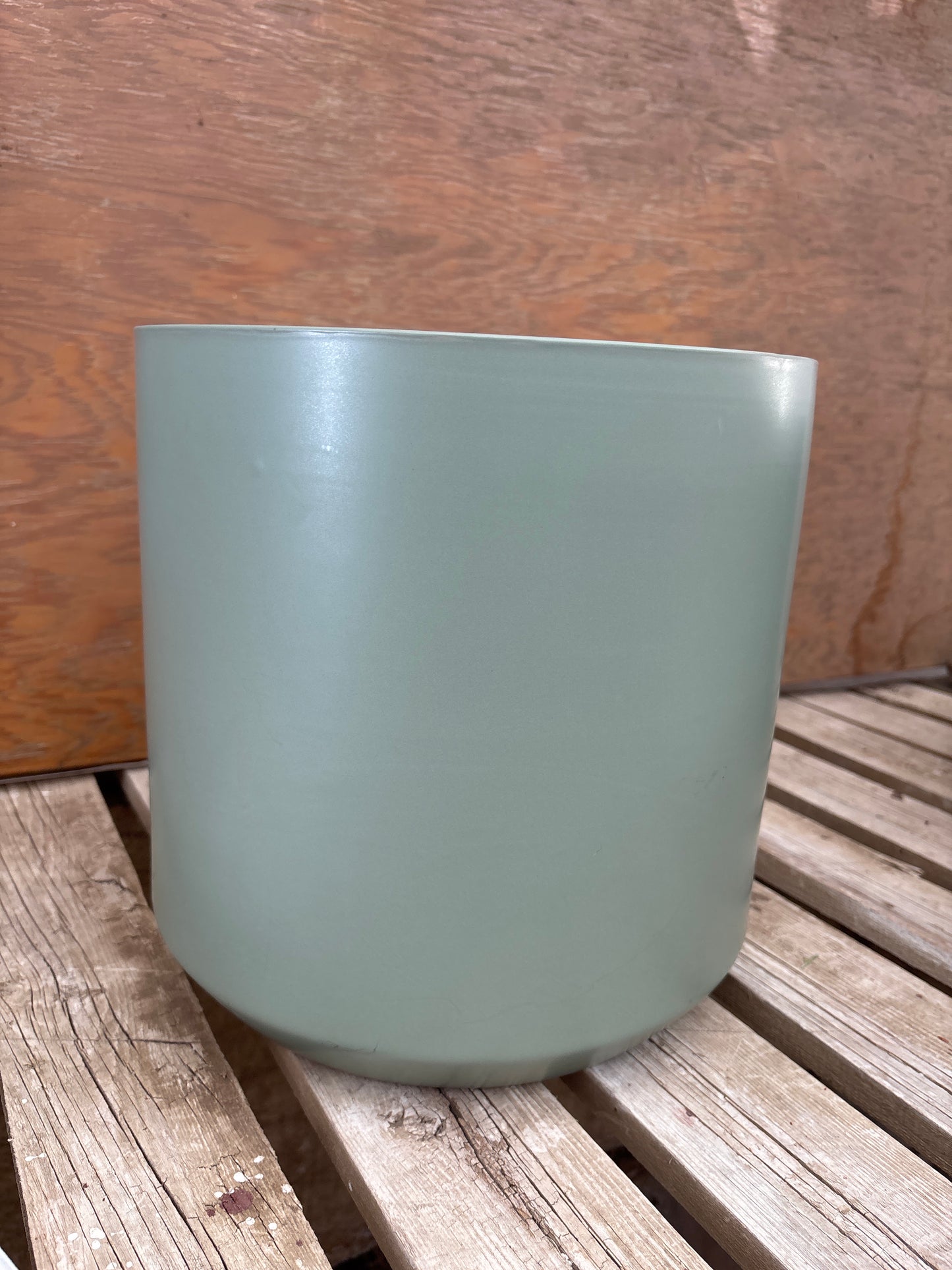 12” Matt Finish Ceramic Pot