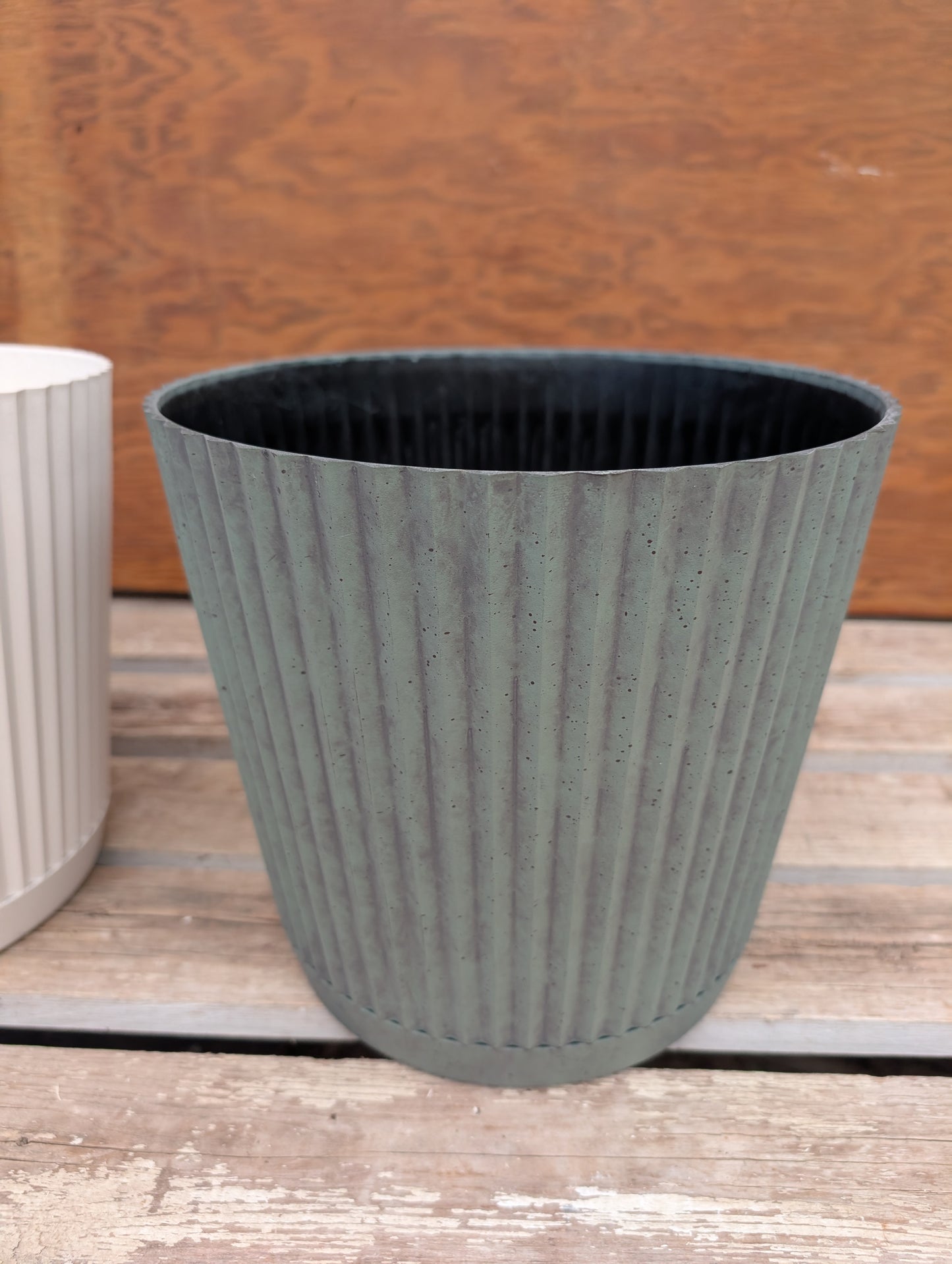 Hudson Round Pot