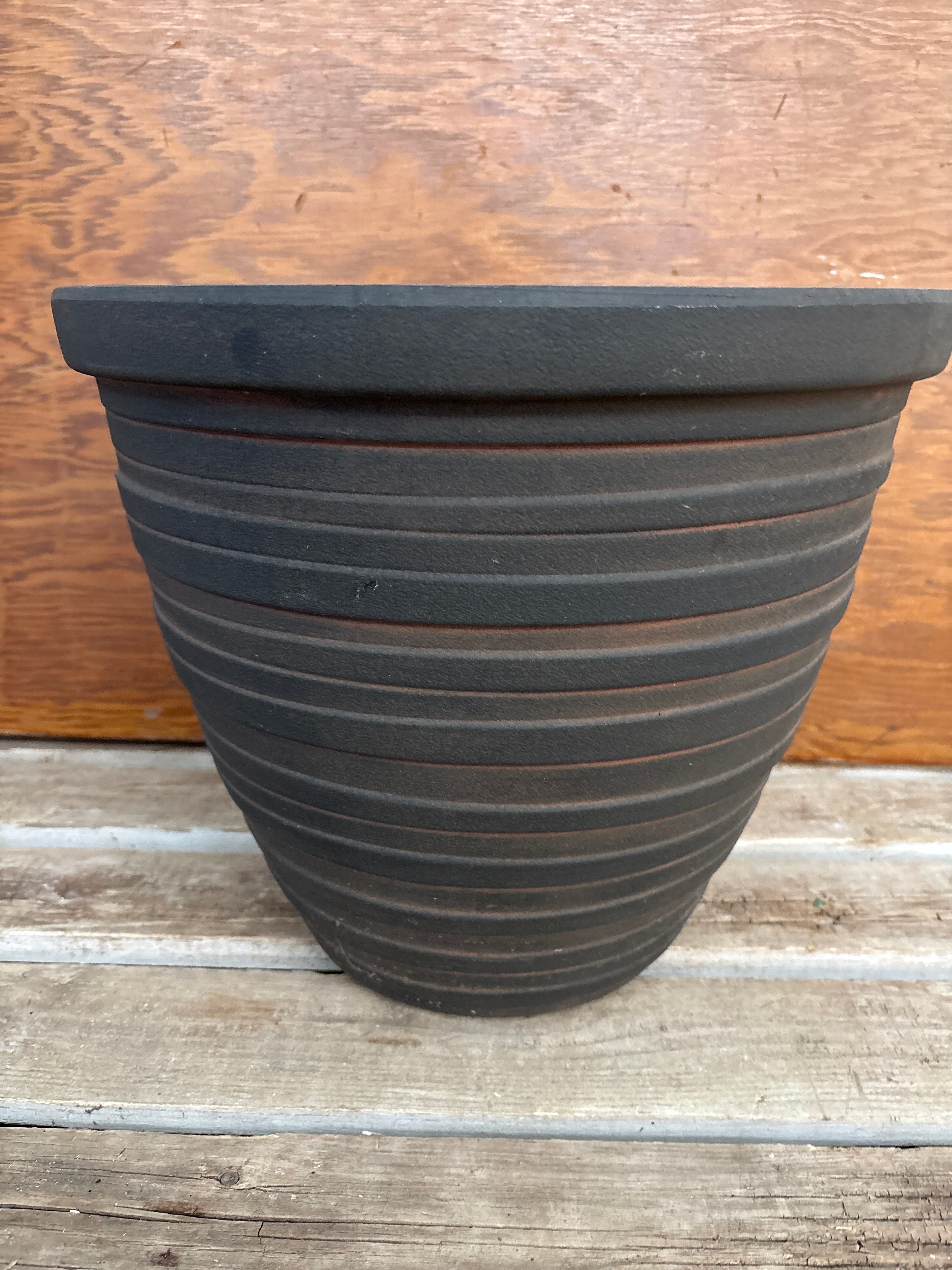 Diego Rim Pot – Riverdene Garden Centre