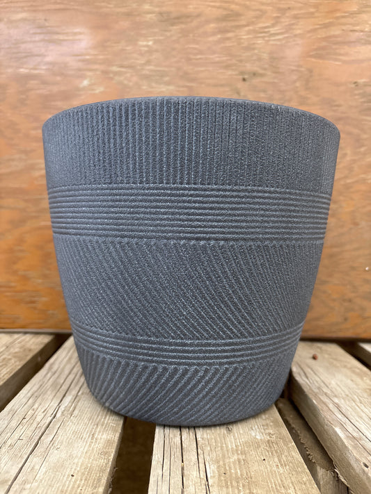 9” Plastic Pot