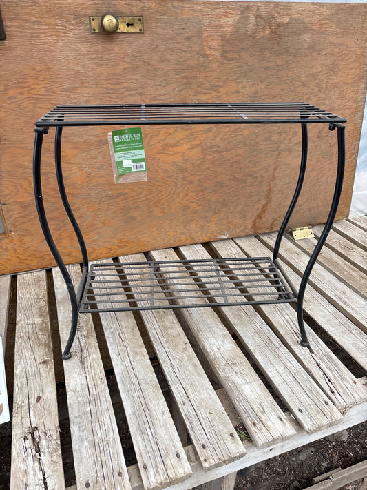 Flat bar rectangular plant stand