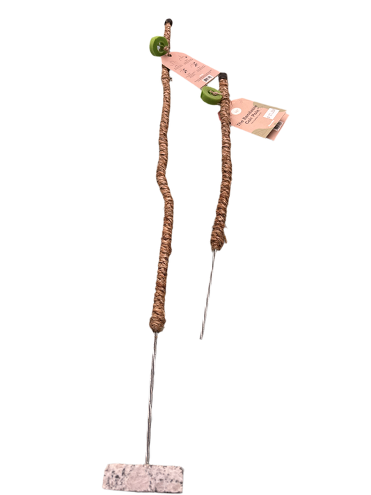 Bendable coir pole