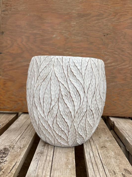 7 1/4” gold etched leafs