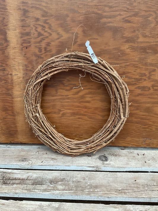 13.5” Grapevine Wreath