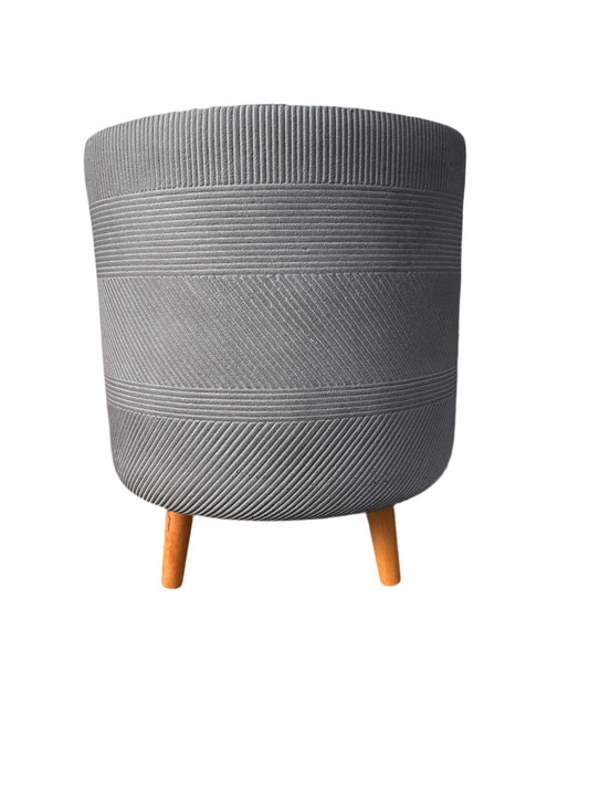 Alexandra planter