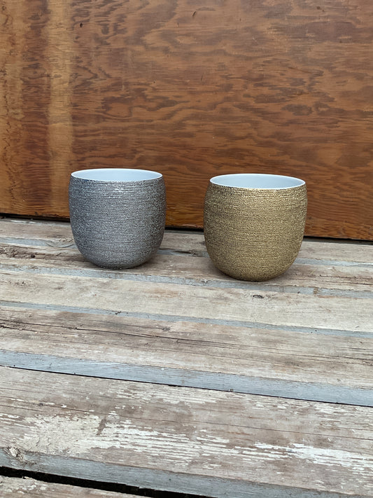 Brava Spun Textured Drop Pot Planter