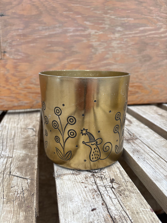 5” gold mouse pot